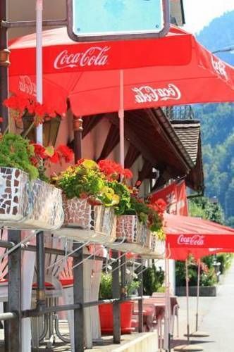 Hotel Engel Еметен Екстериор снимка