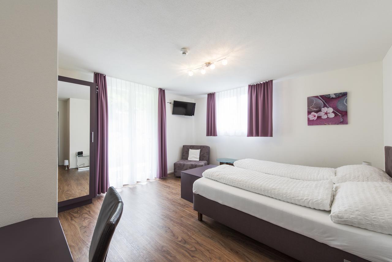 Hotel Engel Еметен Екстериор снимка